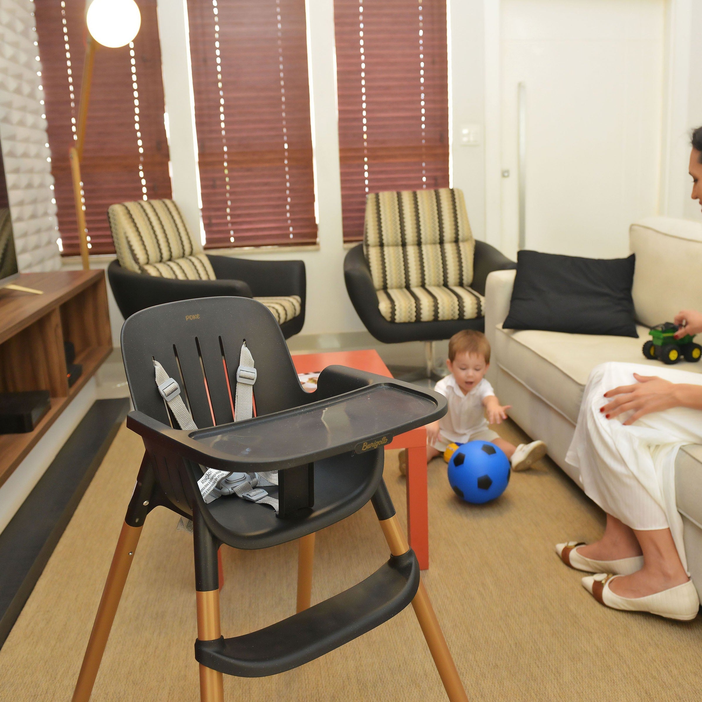 PEG Poke Lightweight High Chair