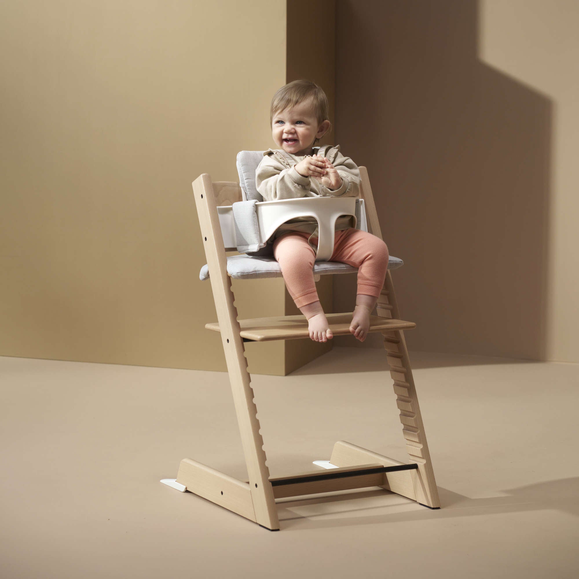 Stokke Tripp Trapp Oak High Chair 2 (Natural), Cushion 2 (Nordic Blue) Stokke Tray (White) - Includes Chair Baby Set With Removable Harness For Children 6-36 Months