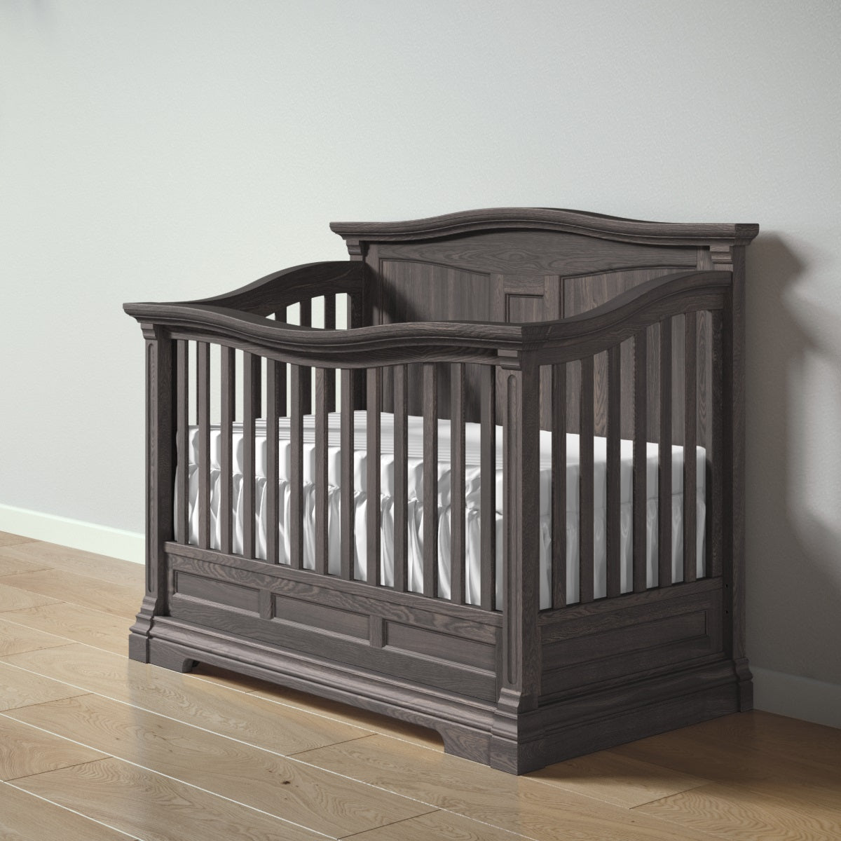 Romina Imperio Convertible Crib / Solid Back