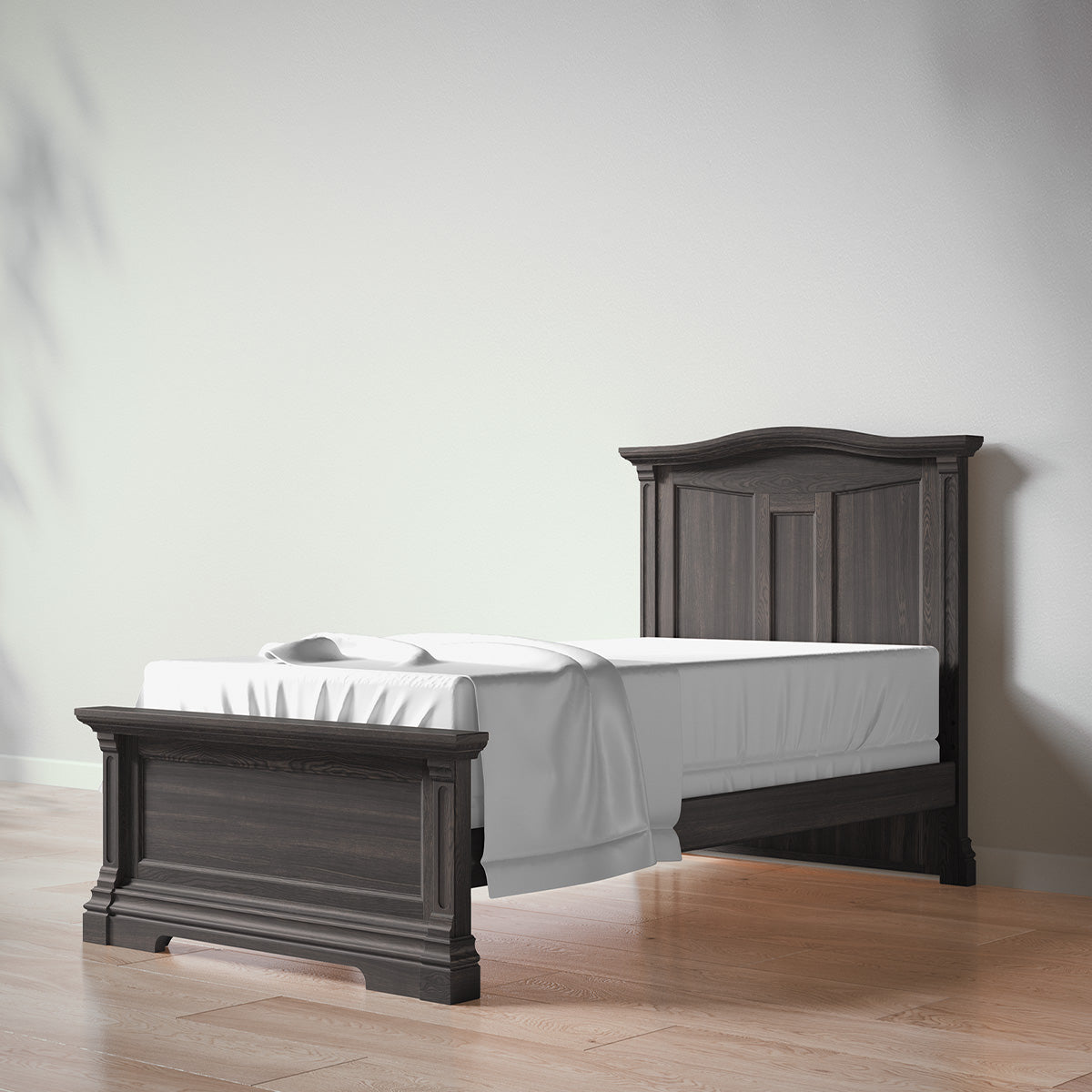 Romina Imperio Convertible Crib / Solid Back