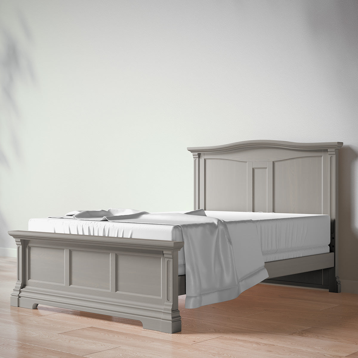 Romina Imperio Full Bed / Solid Back