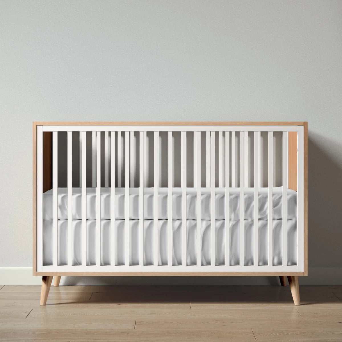 Romina New York Classic Crib