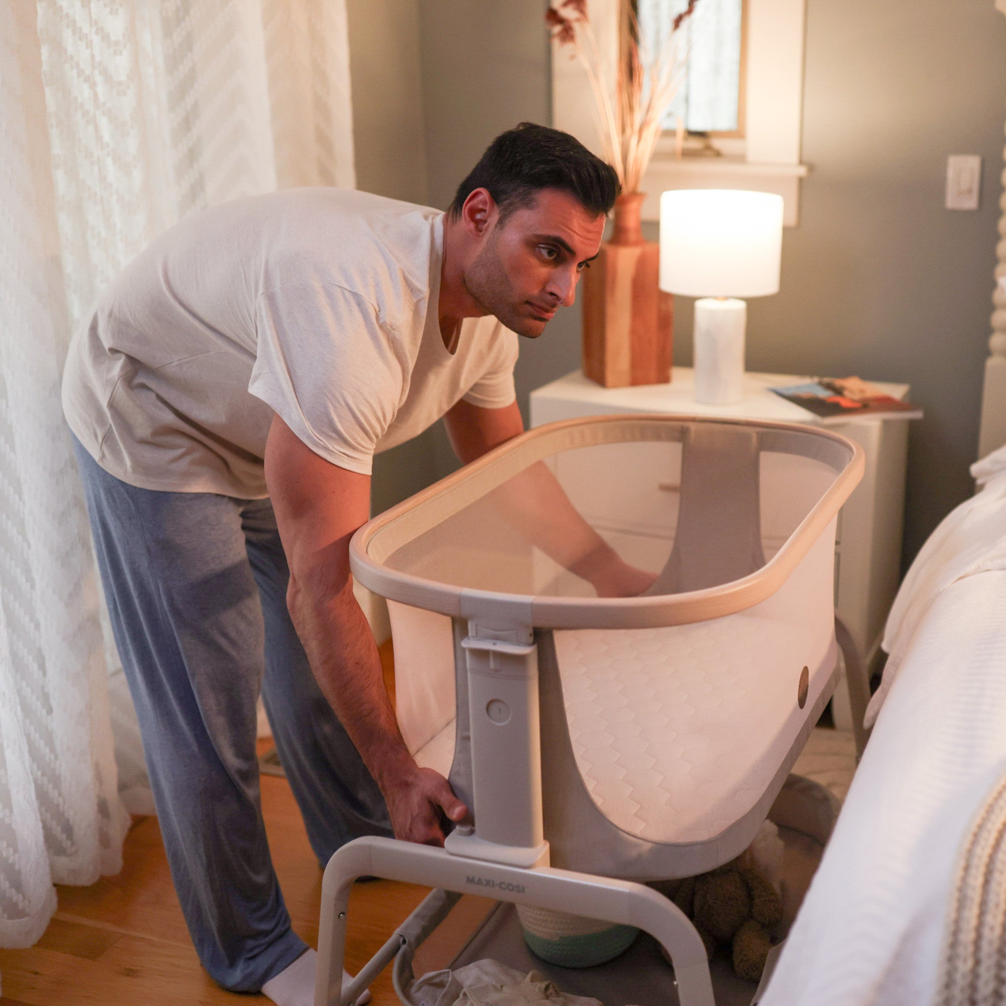 maxi cosi co sleeper reviews Maxi-Cosi Iora 2-in-1 Co-Sleeper